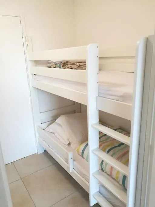 Lägenhet Joli Studio A Sanary-Sur-Mer