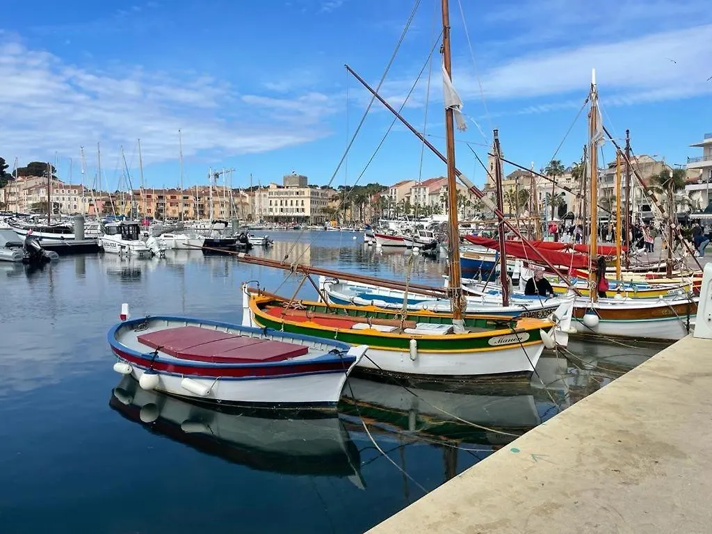 Joli Studio A Sanary-Sur-Mer Γαλλία